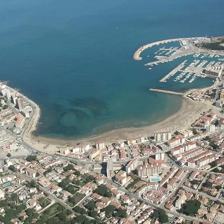 Puig 72 Villa